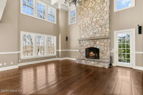 386 Westover Road Stamford CT 06902