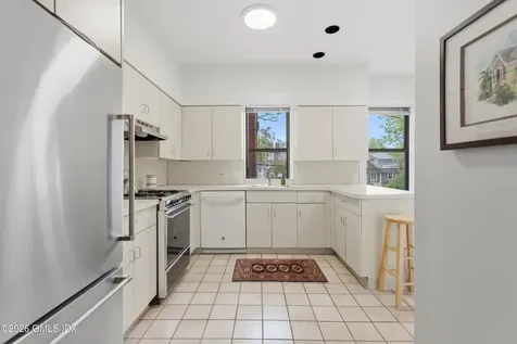 40 W Elm Street Greenwich CT 06830