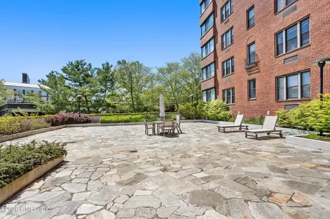 40 W Elm Street Greenwich CT 06830