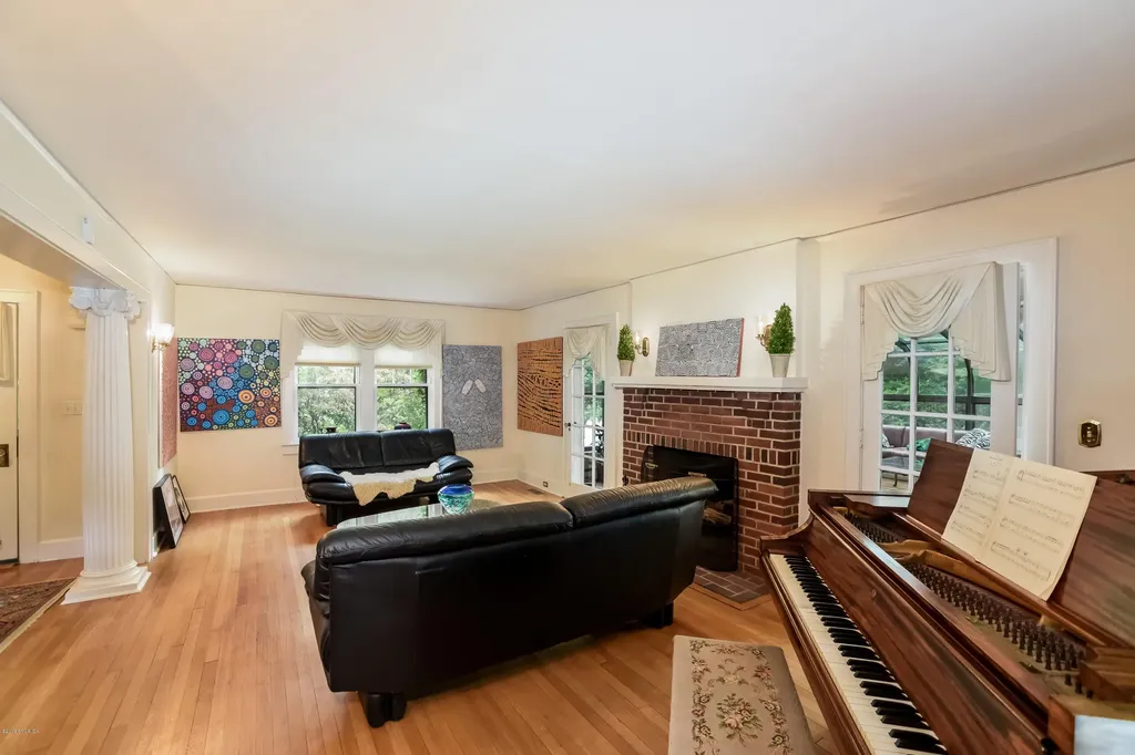 12 Old Post Road Cos Cob CT 06807