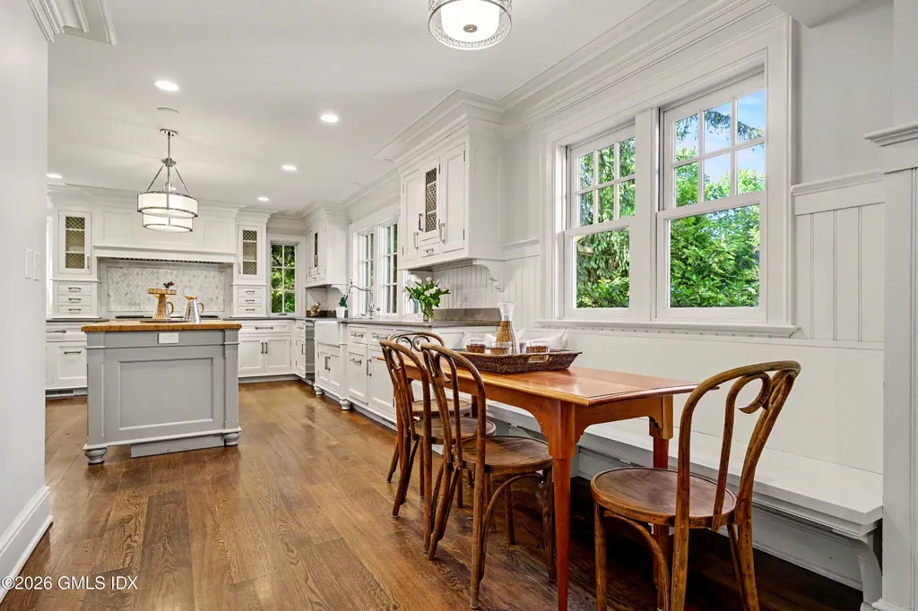 322 Main Street New Canaan CT 06840