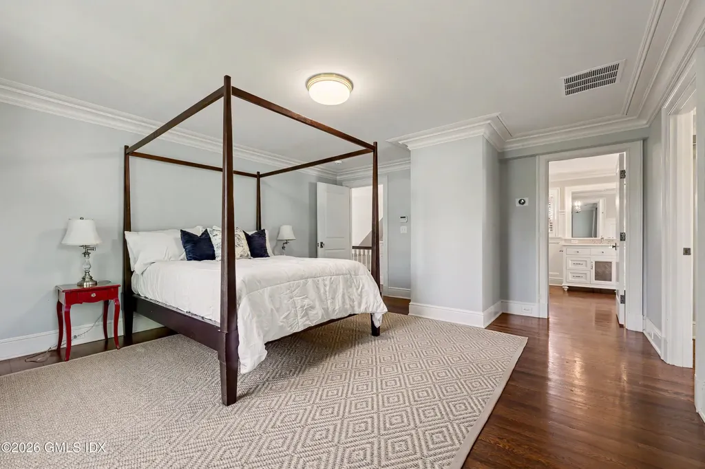 322 Main Street New Canaan CT 06840