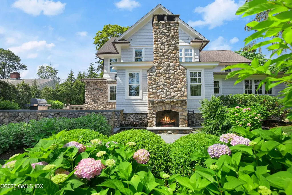 322 Main Street New Canaan CT 06840