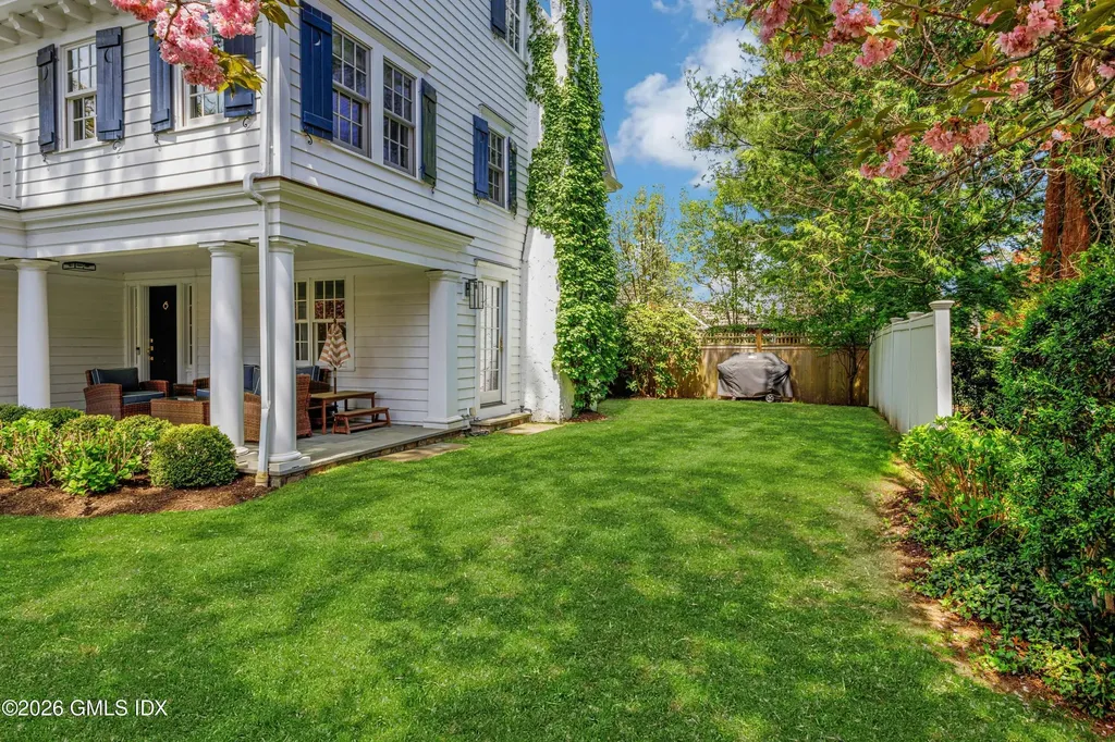 2 Sylvan Lane Old Greenwich CT 06870