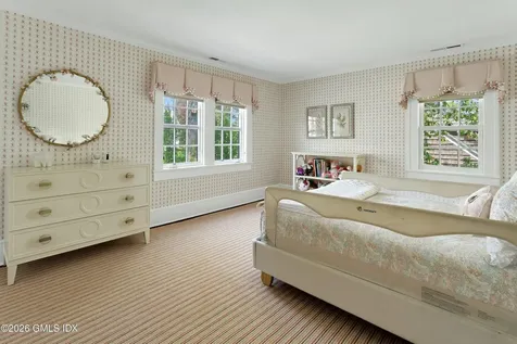 2 Sylvan Lane Old Greenwich CT 06870