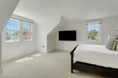 2 Sylvan Lane Old Greenwich CT 06870