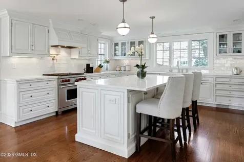 2 Sylvan Lane Old Greenwich CT 06870