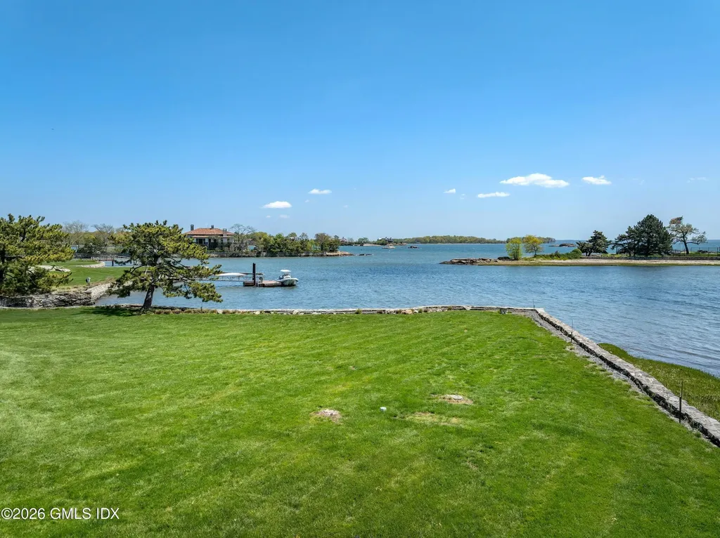 553 Indian Field Road Greenwich CT 06830