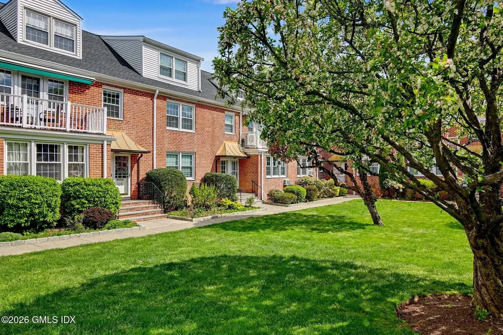 128 Putnam Park Greenwich CT 06830