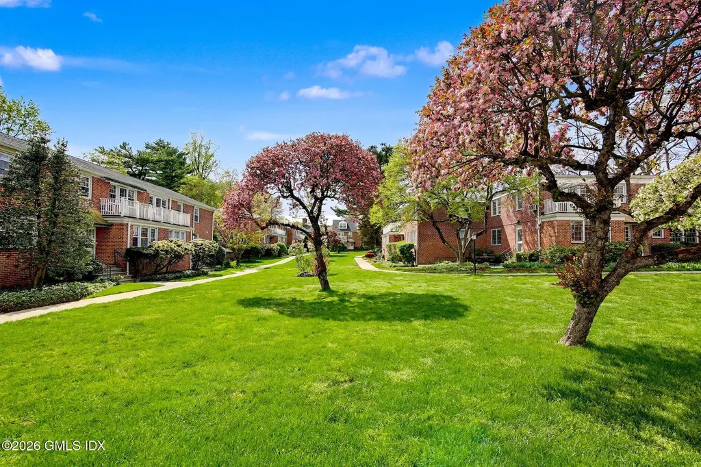 128 Putnam Park Greenwich CT 06830