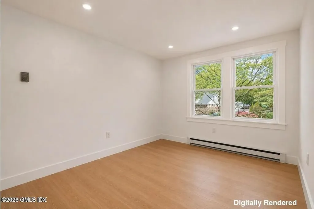 22 Carrona Drive Riverside CT 06878
