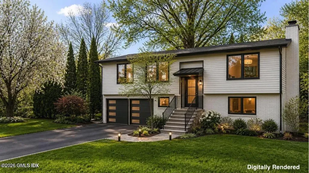 22 Carrona Drive Riverside CT 06878