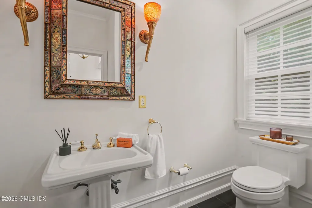 73 Lockwood Road Riverside CT 06878