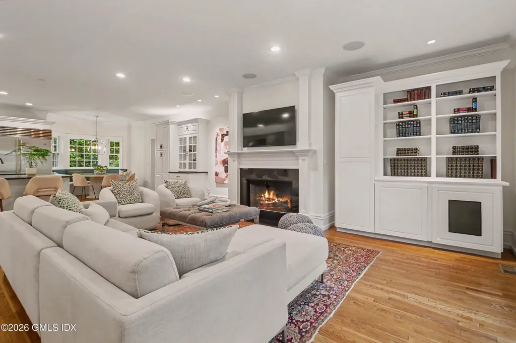 73 Lockwood Road Riverside CT 06878