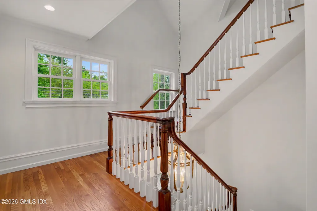 73 Lockwood Road Riverside CT 06878