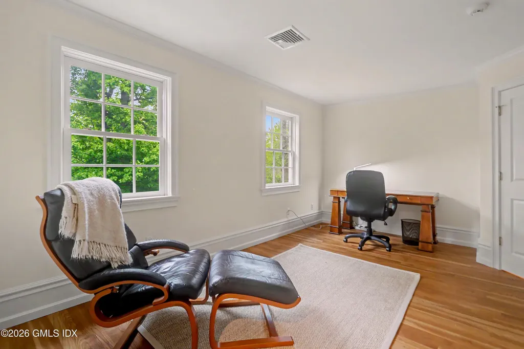 73 Lockwood Road Riverside CT 06878