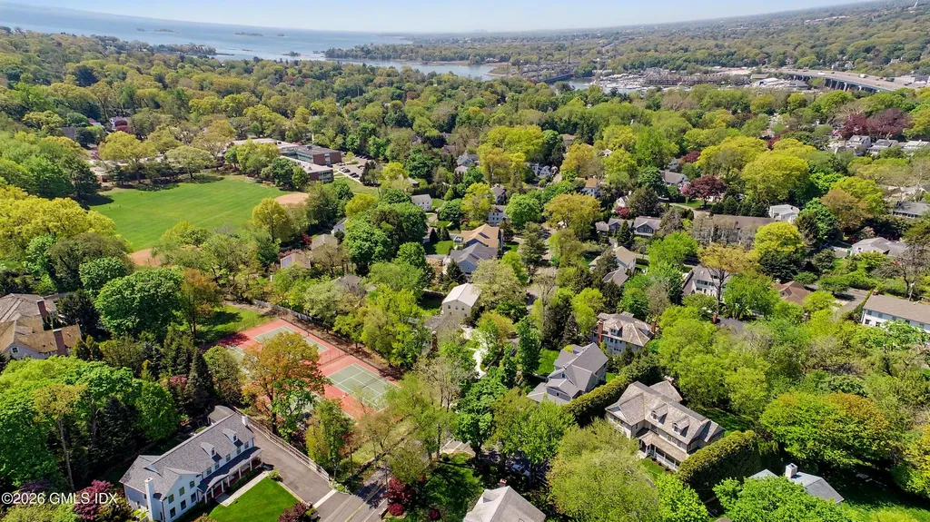 73 Lockwood Road Riverside CT 06878