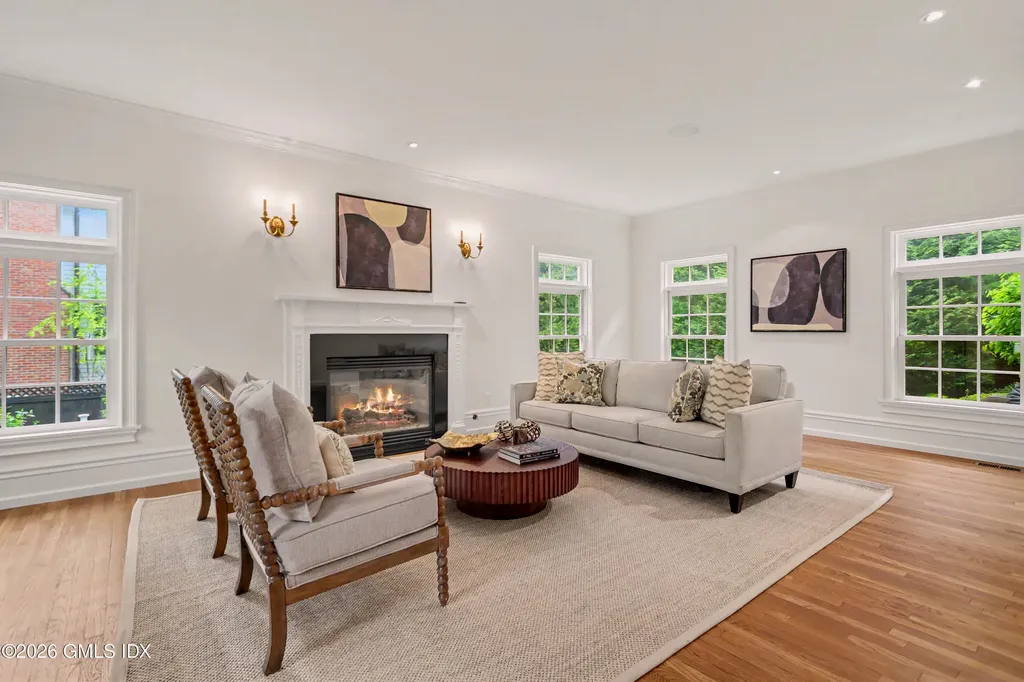 73 Lockwood Road Riverside CT 06878
