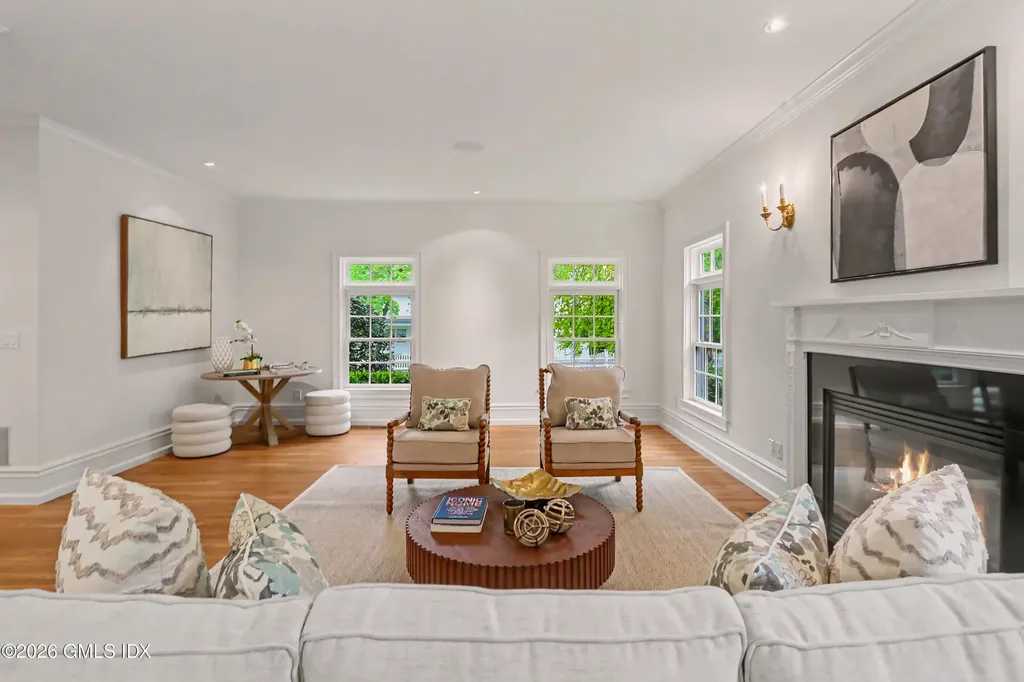 73 Lockwood Road Riverside CT 06878