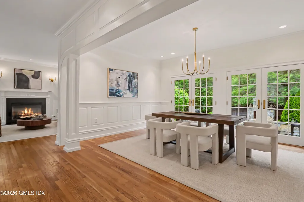 73 Lockwood Road Riverside CT 06878
