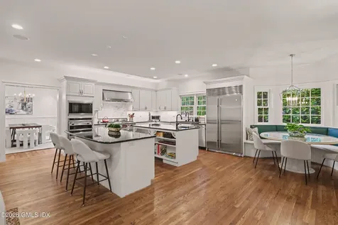 73 Lockwood Road Riverside CT 06878