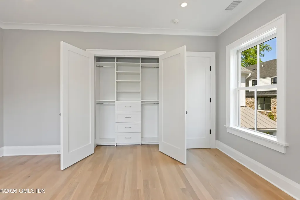 110 Sheephill Road Riverside CT 06878