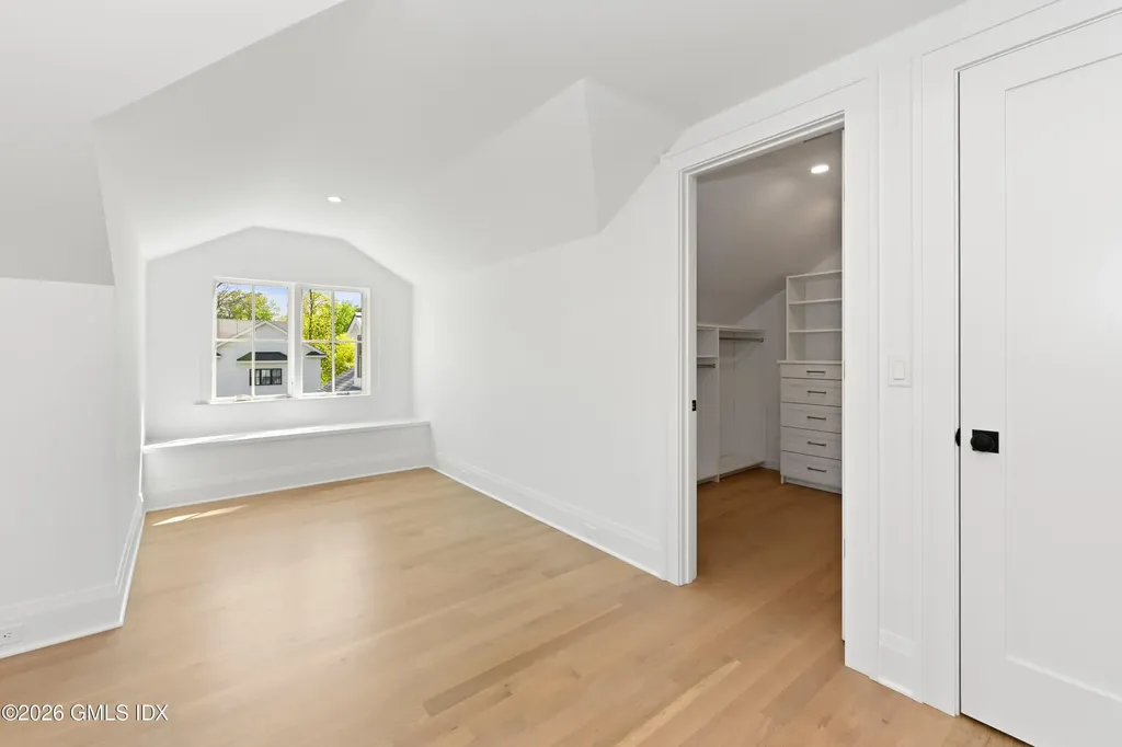 110 Sheephill Road Riverside CT 06878