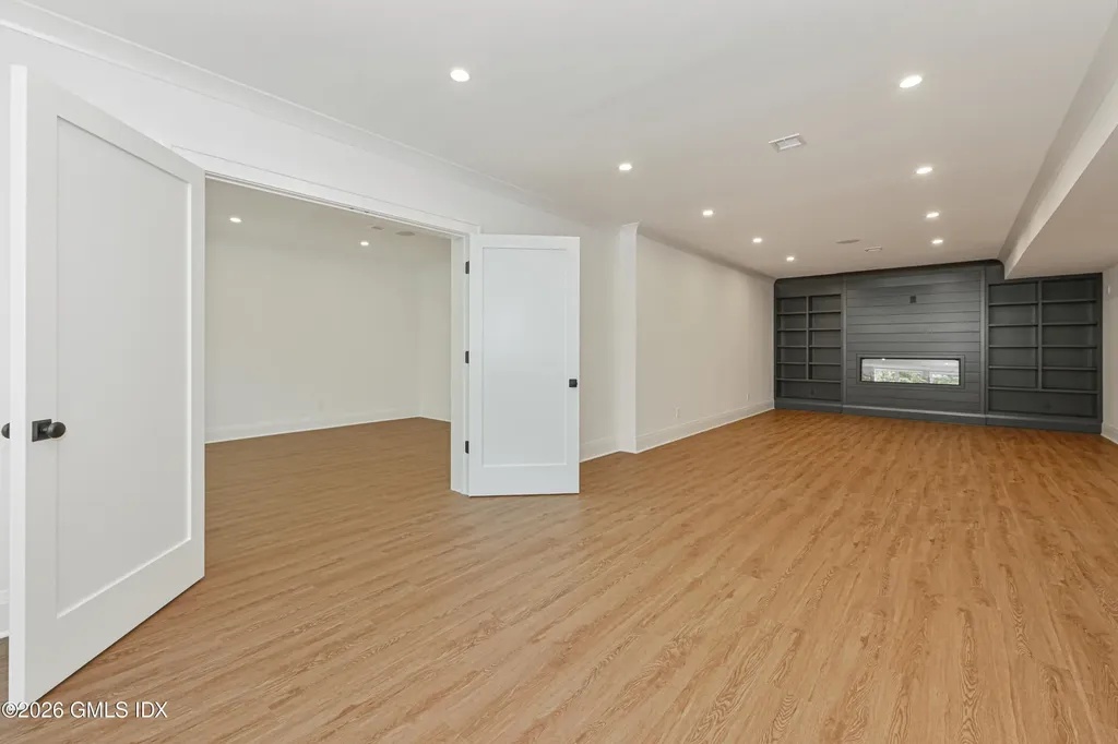 110 Sheephill Road Riverside CT 06878