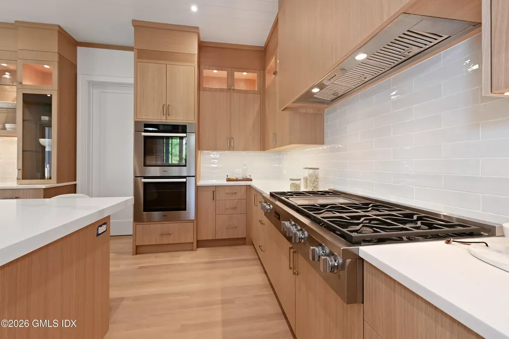 110 Sheephill Road Riverside CT 06878
