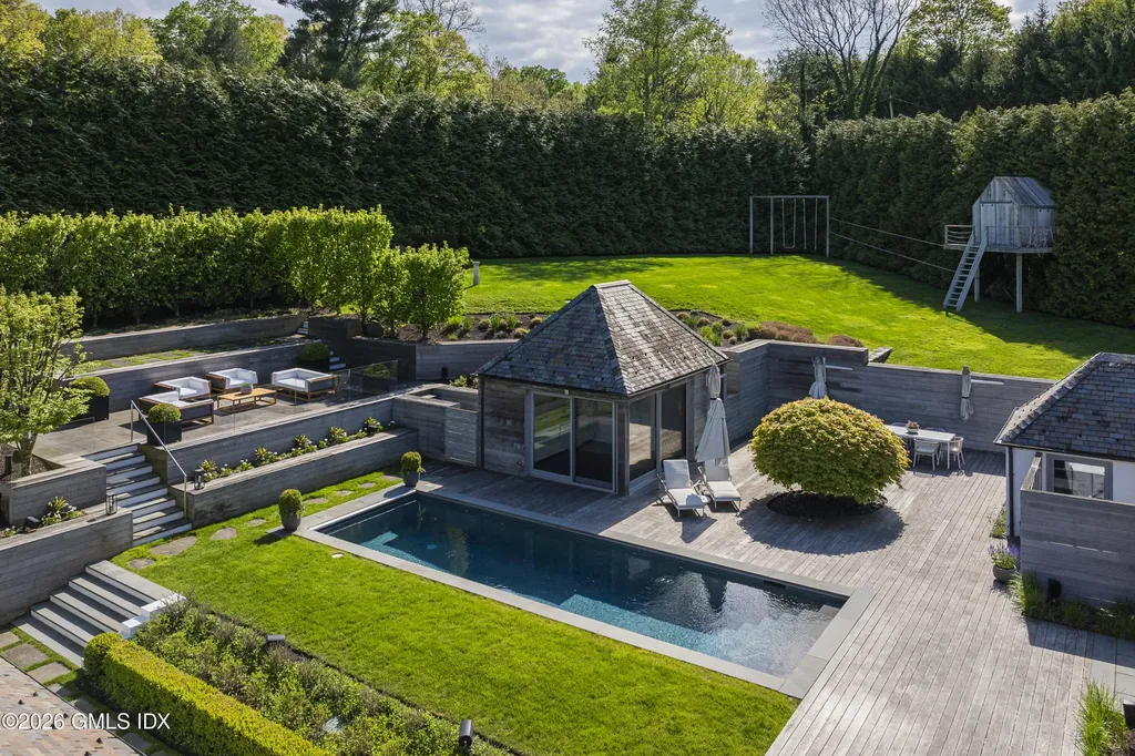 306 Round Hill Road Greenwich CT 06831