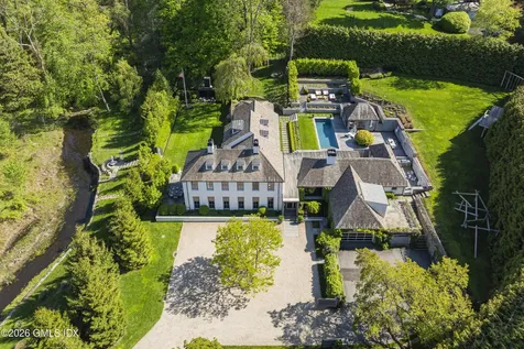 306 Round Hill Road Greenwich CT 06831