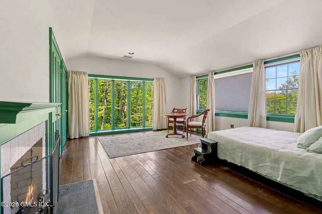 24 Hardscrabble Road Greenwich CT 06831