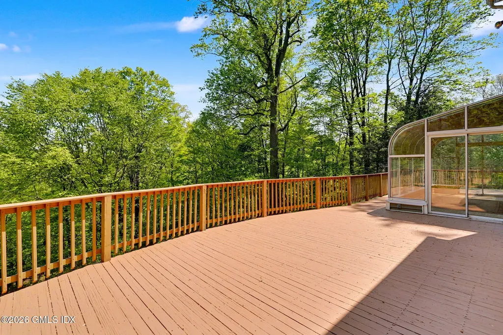 24 Hardscrabble Road Greenwich CT 06831