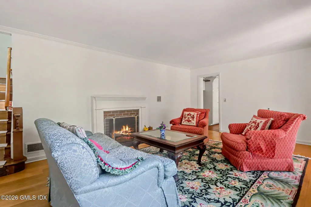 24 Hardscrabble Road Greenwich CT 06831