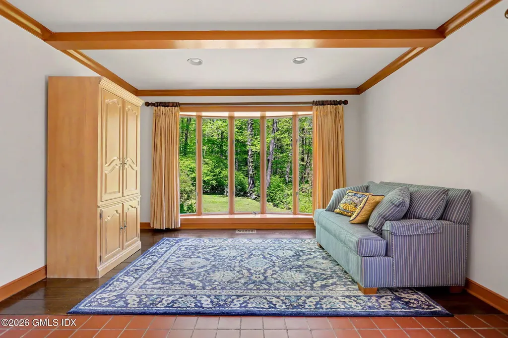 24 Hardscrabble Road Greenwich CT 06831