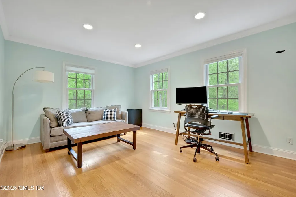 55 Stag Lane Greenwich CT 06831