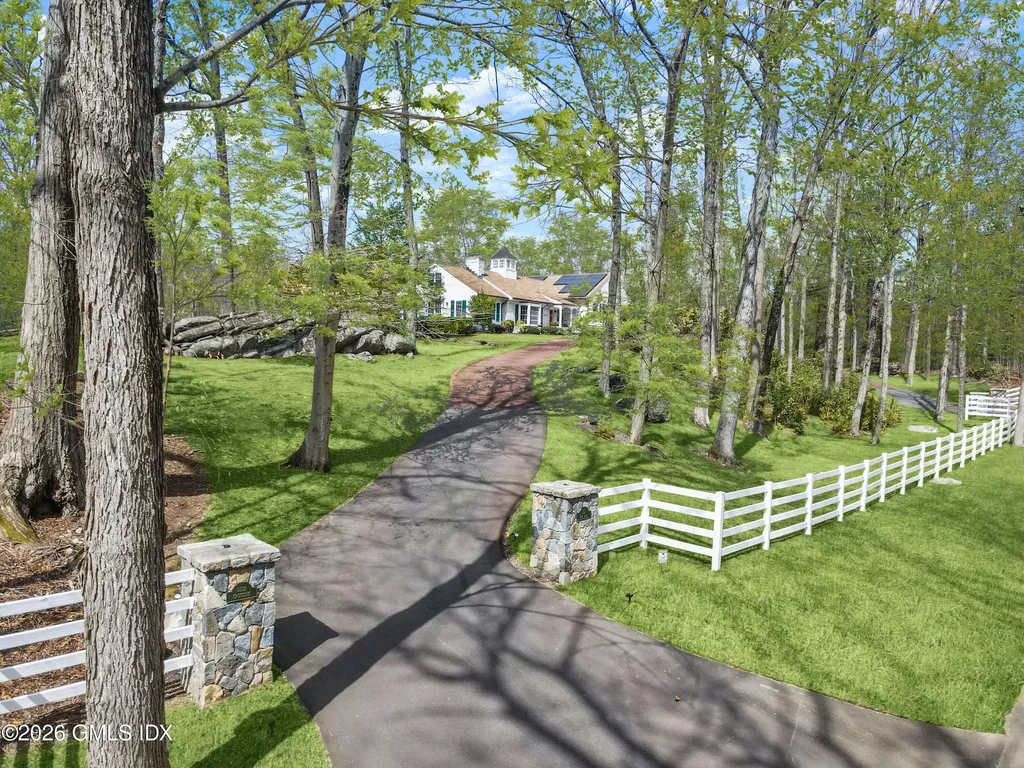 55 Stag Lane Greenwich CT 06831