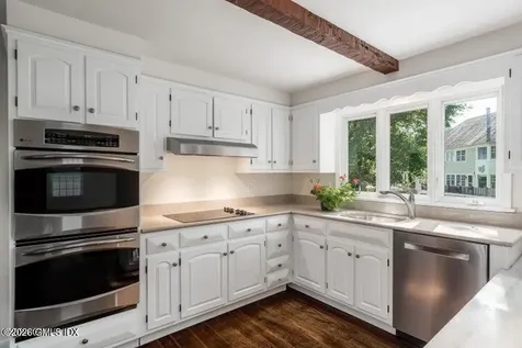 14 Shoal Point Lane Riverside CT 06878