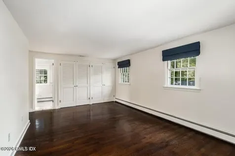 14 Shoal Point Lane Riverside CT 06878