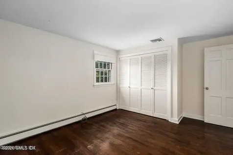 14 Shoal Point Lane Riverside CT 06878