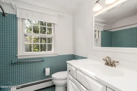 14 Shoal Point Lane Riverside CT 06878