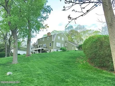 14 Shoal Point Lane Riverside CT 06878
