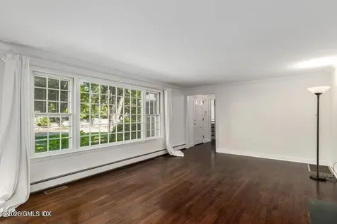 14 Shoal Point Lane Riverside CT 06878