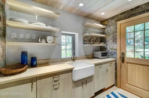 37 Burying Hill Road Greenwich CT 06831