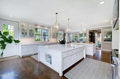 37 Burying Hill Road Greenwich CT 06831
