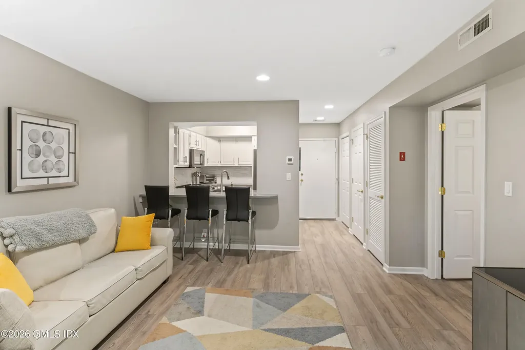 351 Pemberwick Road Greenwich CT 06831