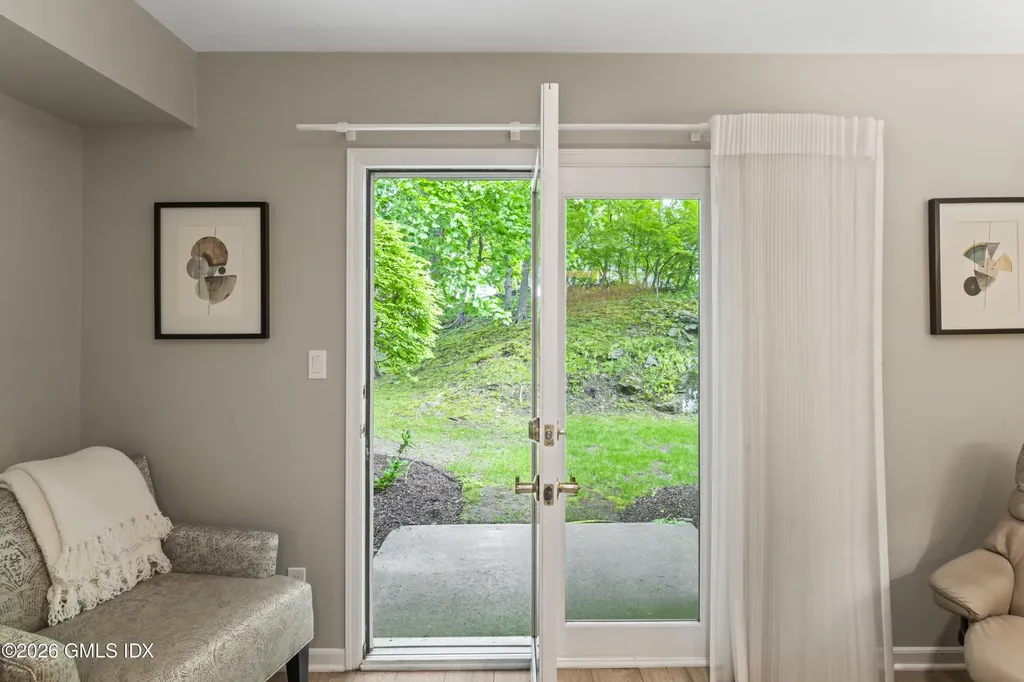 351 Pemberwick Road Greenwich CT 06831