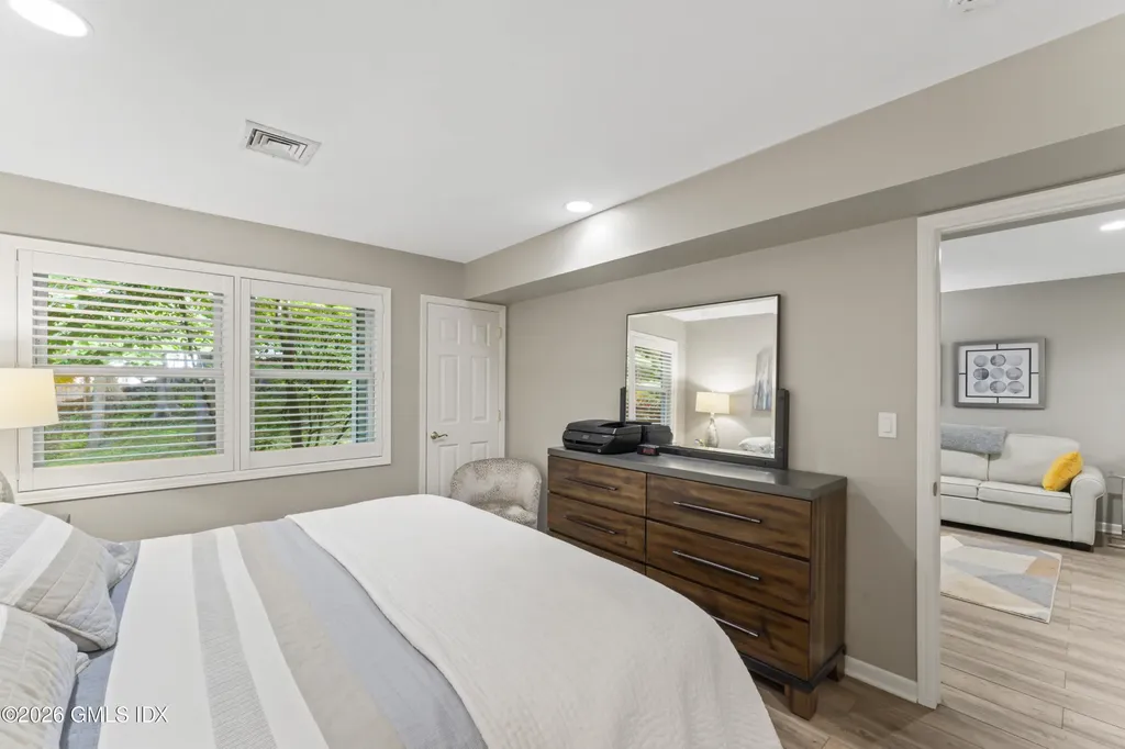 351 Pemberwick Road Greenwich CT 06831
