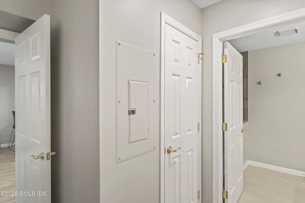 351 Pemberwick Road Greenwich CT 06831