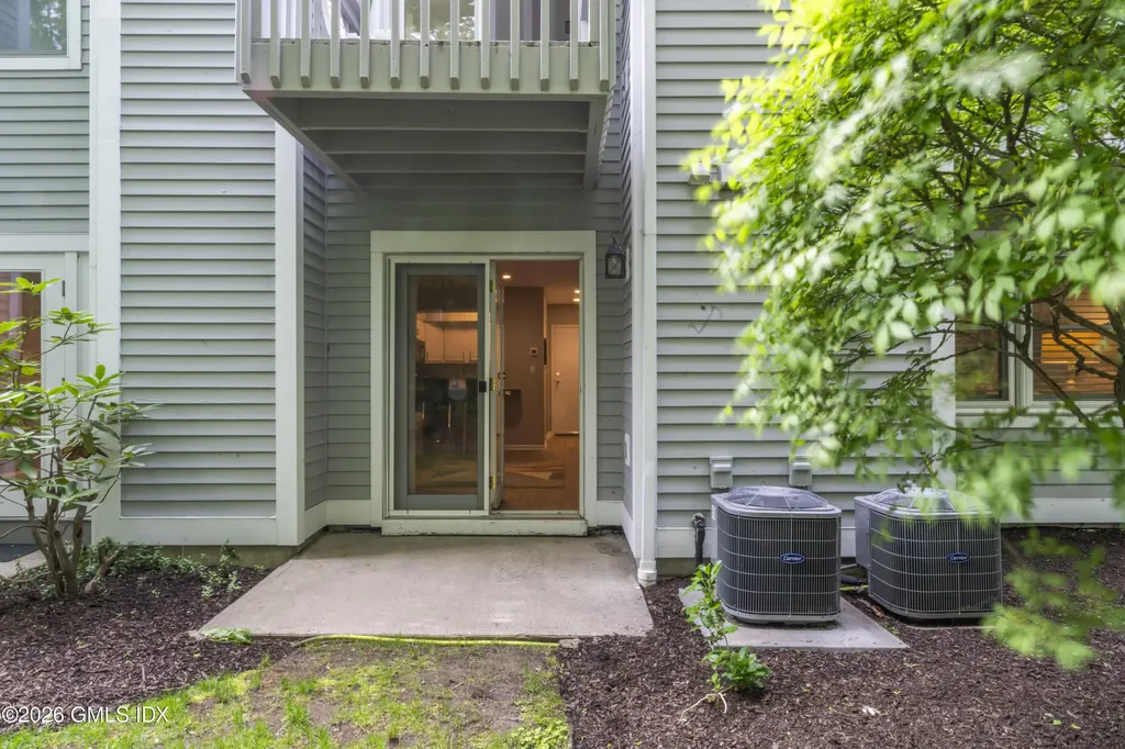 351 Pemberwick Road Greenwich CT 06831